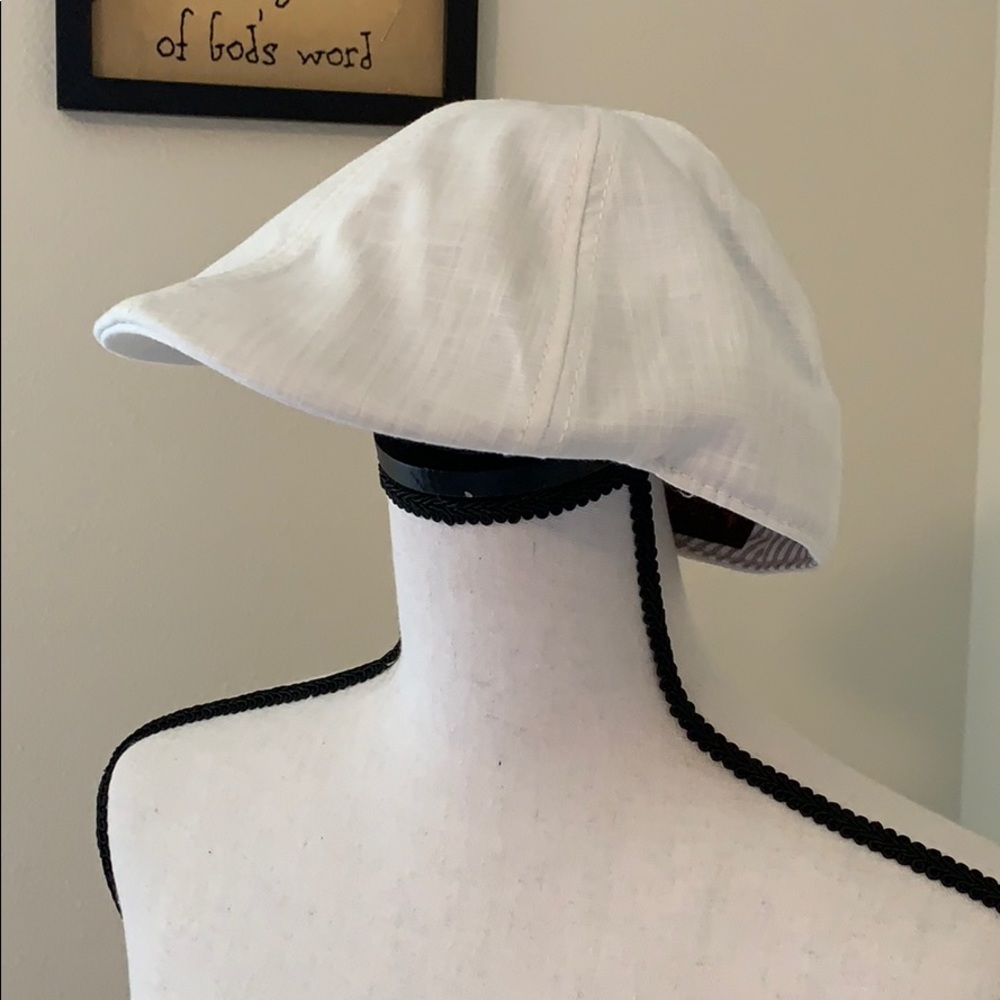 Junios size X/XL hat